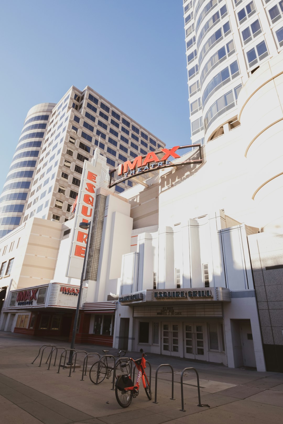 Кем был парень Серси? парень Серси